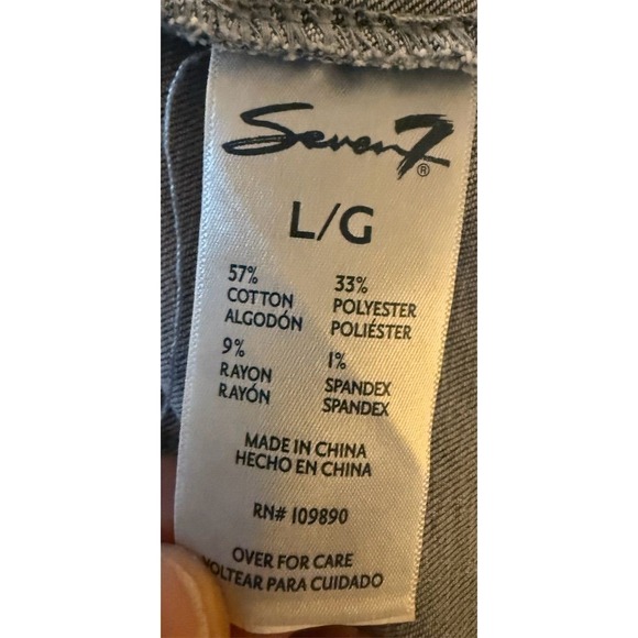 Seven 7 Women's Denim Jacket Blue Size L Casual Long Sleeve Jean Y2K trucker $89 - Picture 5 of 11